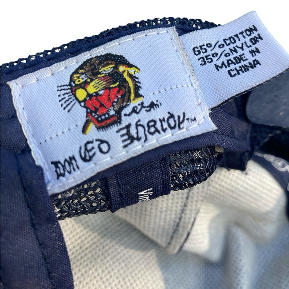 VINTAGE Ed Hardy navy and blue skull cap with SWAG STICKER - Picture 7 of 7